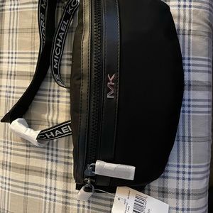 Michael Kors Kent Nylon Belt Bag Black New With Tag